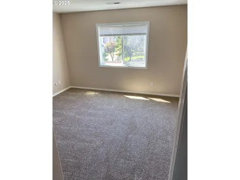 471 S Pine Street Canby OR 97013