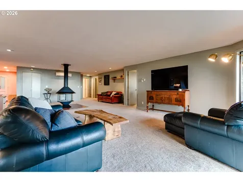 29433 Hodsdonsdale Lane Eugene OR 97402