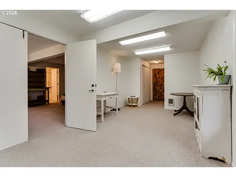 29433 Hodsdonsdale Lane Eugene OR 97402