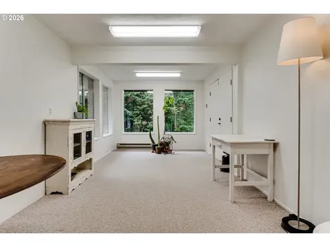 29433 Hodsdonsdale Lane Eugene OR 97402