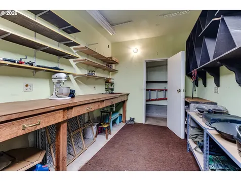 29433 Hodsdonsdale Lane Eugene OR 97402