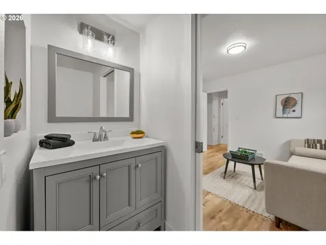 4314 NE 72nd Avenue Portland OR 97218