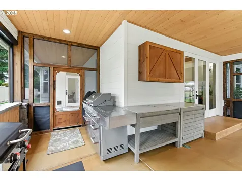 4617 NE 128th Street Vancouver WA 98686