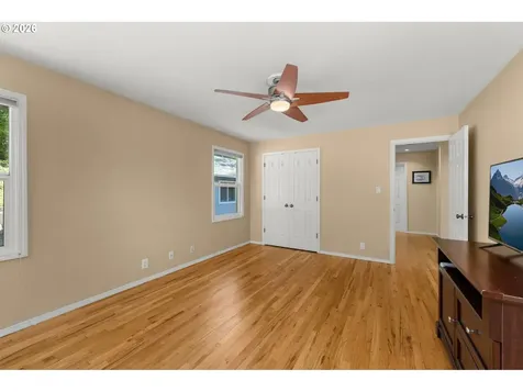 7275 SW Sylvan Court Portland OR 97225