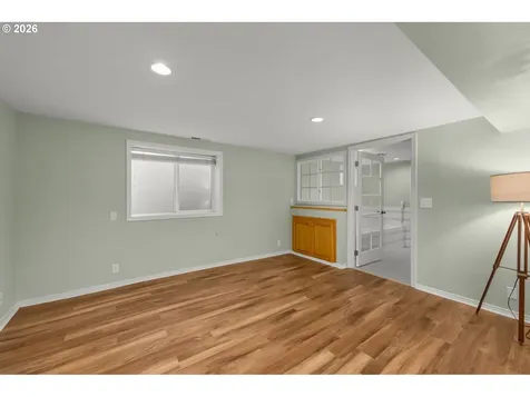 7275 SW Sylvan Court Portland OR 97225
