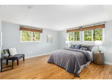 6021 SW 46th Avenue Portland OR 97221