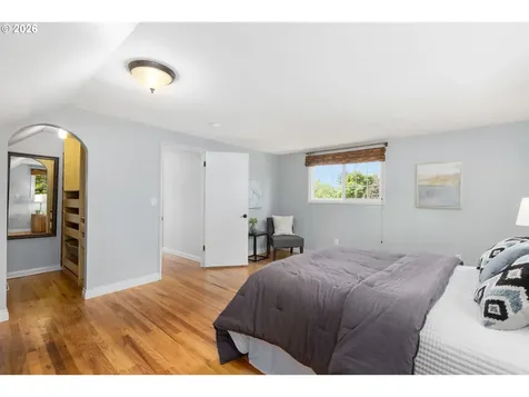 6021 SW 46th Avenue Portland OR 97221
