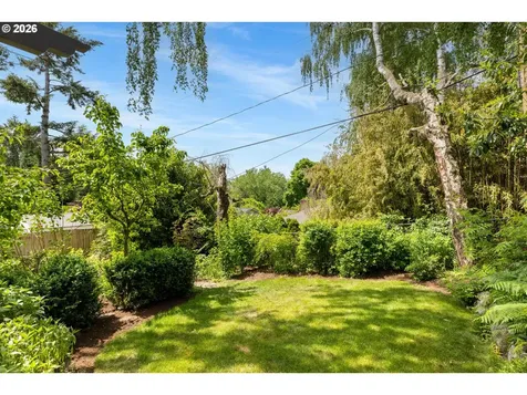 6021 SW 46th Avenue Portland OR 97221
