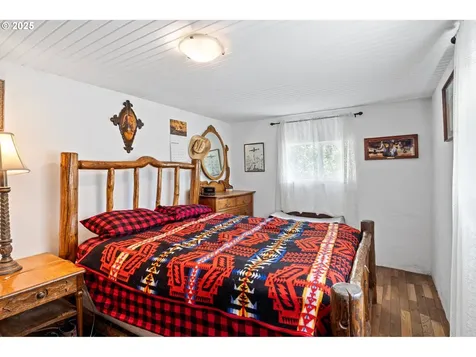 42799 Leaburg Drive Walterville OR 97489