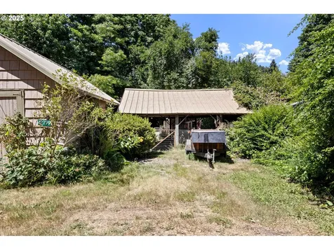 42799 Leaburg Drive Walterville OR 97489