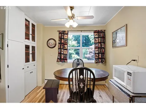 42799 Leaburg Drive Walterville OR 97489