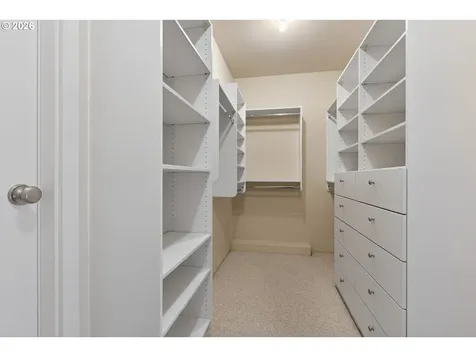 9942 NW Justus Lane Portland OR 97229