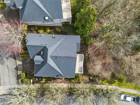 9942 NW Justus Lane Portland OR 97229