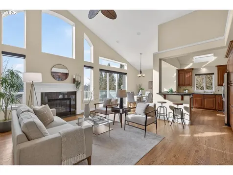 9942 NW Justus Lane Portland OR 97229