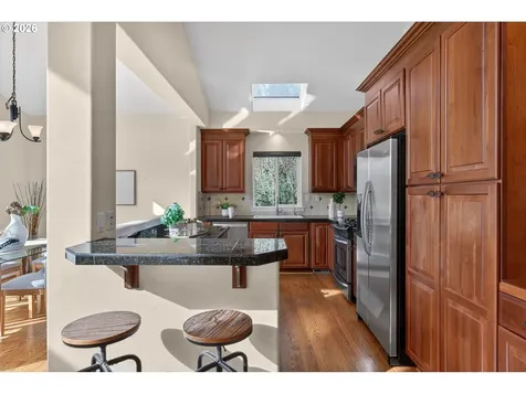 9942 NW Justus Lane Portland OR 97229