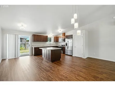 1608 NW 3rd Street Battle Ground WA 98604