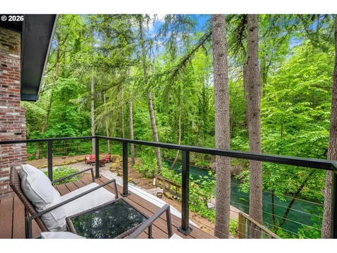 18148 Pioneer Court Lake Oswego OR 97034