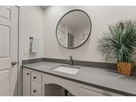 18148 Pioneer Court Lake Oswego OR 97034