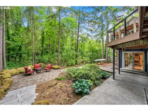 18148 Pioneer Court Lake Oswego OR 97034