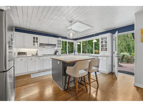 18148 Pioneer Court Lake Oswego OR 97034