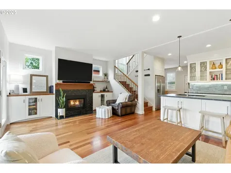 639 2nd Street Lake Oswego OR 97034