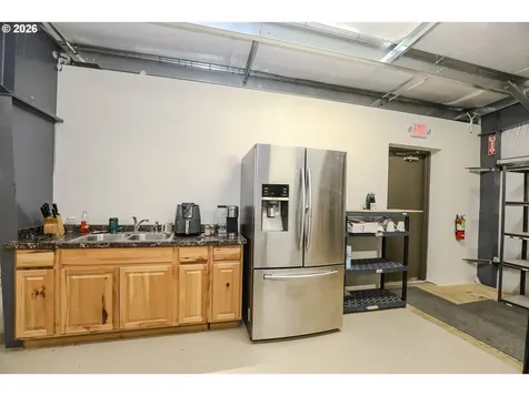 428 NE Newton Creek Drive Roseburg OR 97470