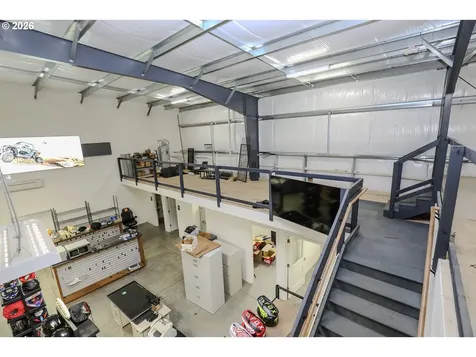 428 NE Newton Creek Drive Roseburg OR 97470