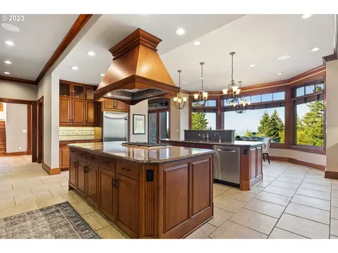 9838 NW Wind Ridge Drive Portland OR 97229