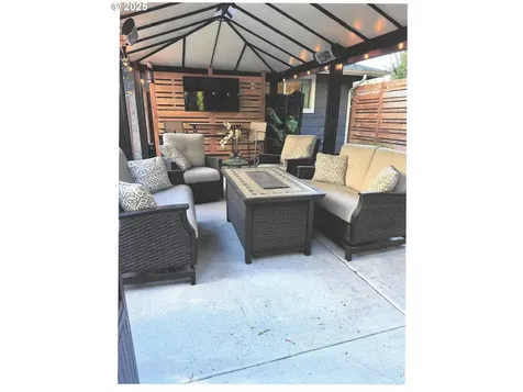 13235 SW Ash Drive Portland OR 97223