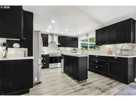 13235 SW Ash Drive Portland OR 97223