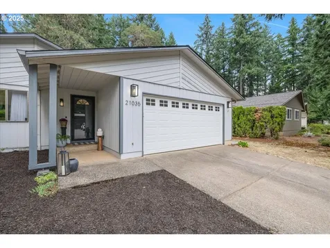 21035 S Mossy Rock Court Oregon City OR 97045