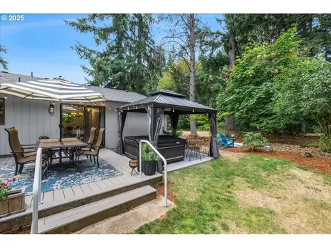 21035 S Mossy Rock Court Oregon City OR 97045