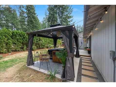 21035 S Mossy Rock Court Oregon City OR 97045