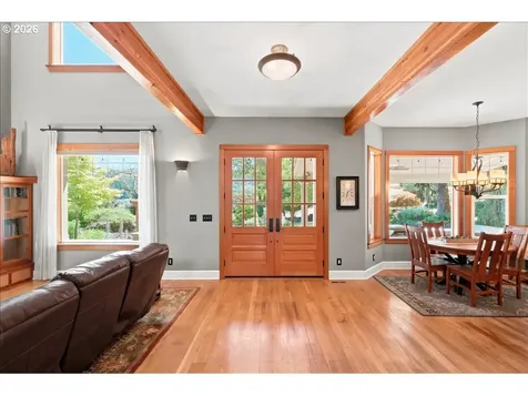 106 Green Valley Road Oakland OR 97462
