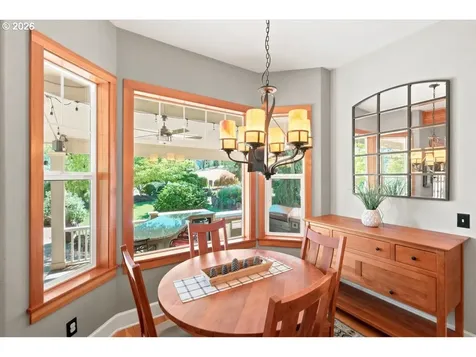 106 Green Valley Road Oakland OR 97462