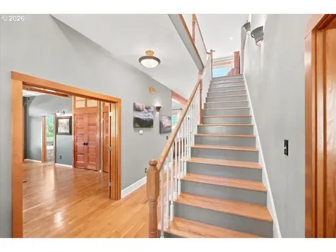 106 Green Valley Road Oakland OR 97462