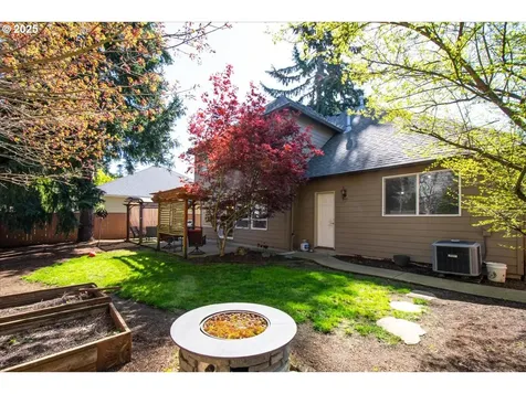 18000 NE 26th Street Vancouver WA 98684
