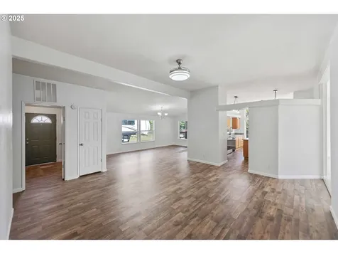 93762 Nabb Lane North Bend OR 97459