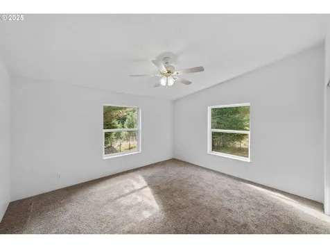 93762 Nabb Lane North Bend OR 97459