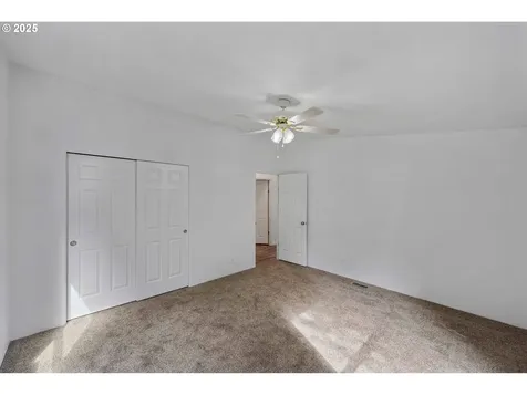 93762 Nabb Lane North Bend OR 97459