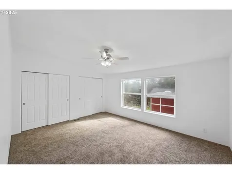 93762 Nabb Lane North Bend OR 97459