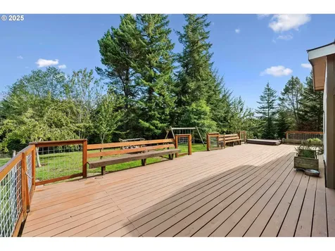 93762 Nabb Lane North Bend OR 97459
