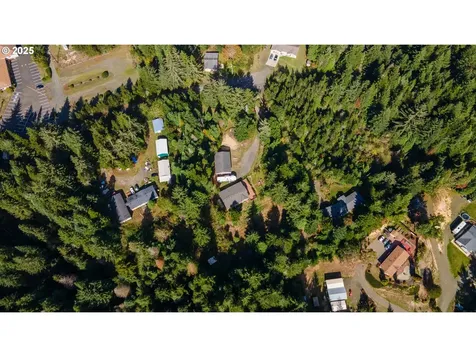 93762 Nabb Lane North Bend OR 97459