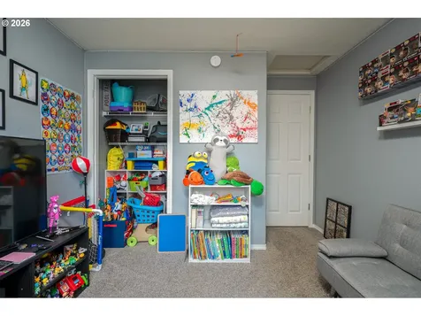 418 SE 34th Circle Troutdale OR 97060
