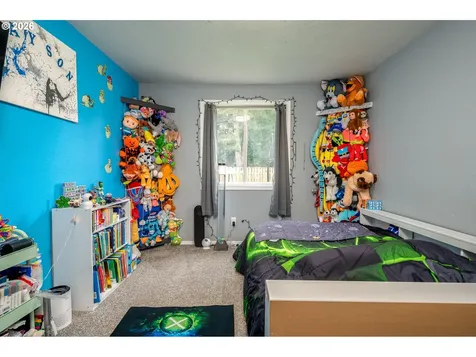 418 SE 34th Circle Troutdale OR 97060