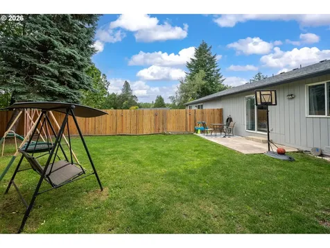 418 SE 34th Circle Troutdale OR 97060