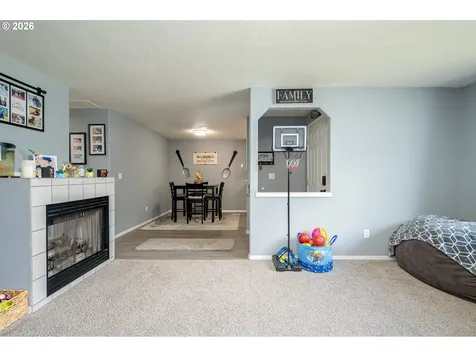 418 SE 34th Circle Troutdale OR 97060