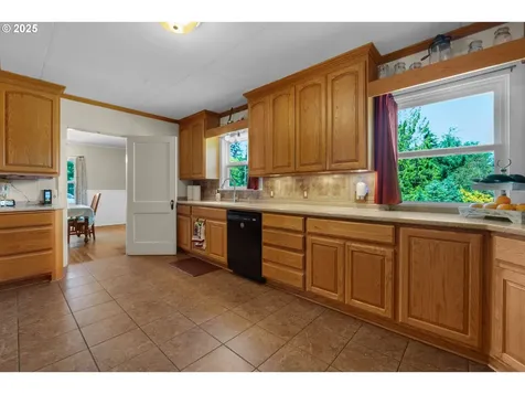 92289 Svensen Market Road Astoria OR 97103