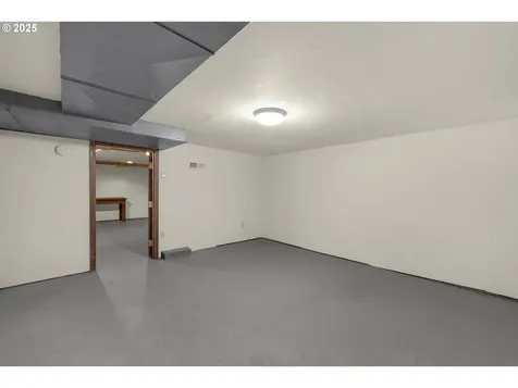 92289 Svensen Market Road Astoria OR 97103