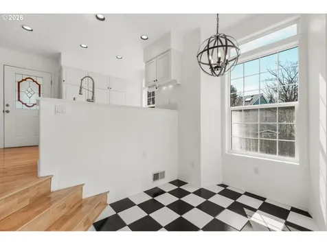 16582 SW Mcgwire Court Beaverton OR 97007